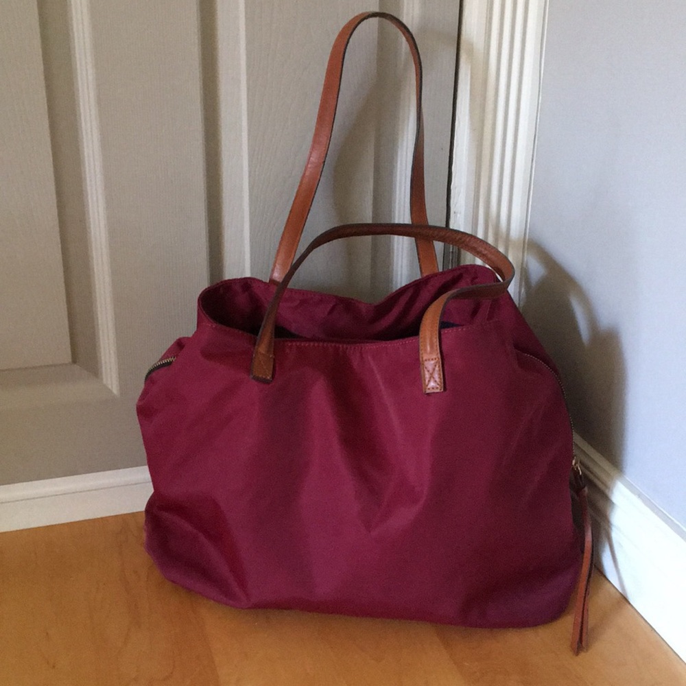 Street level by stitch fix anchorage tote!
